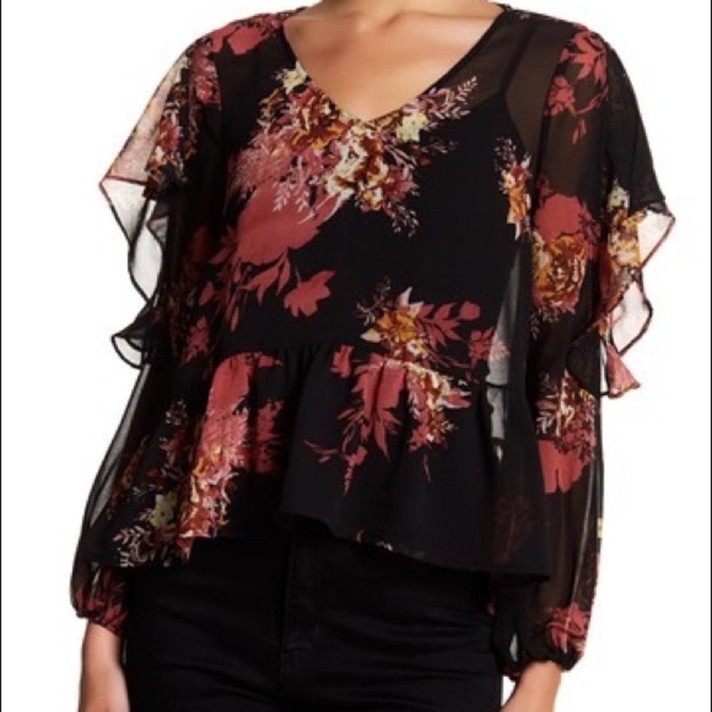 Halogen Floral Ruffle Cold Shoulder Top
